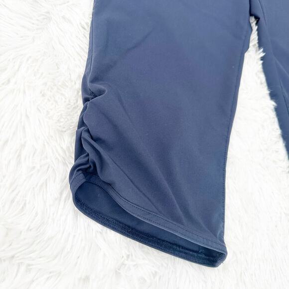 Eddie Bauer Women’s Size 10 Blue Hiking Pants Cropped Capri Stretch Quick Dry - Picture 4 of 8